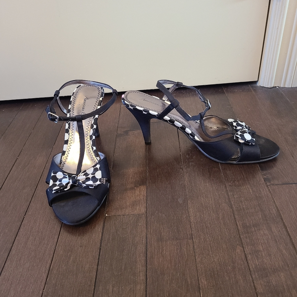 American Eagle Heels